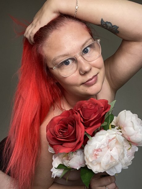 j e n n a V I P model best image