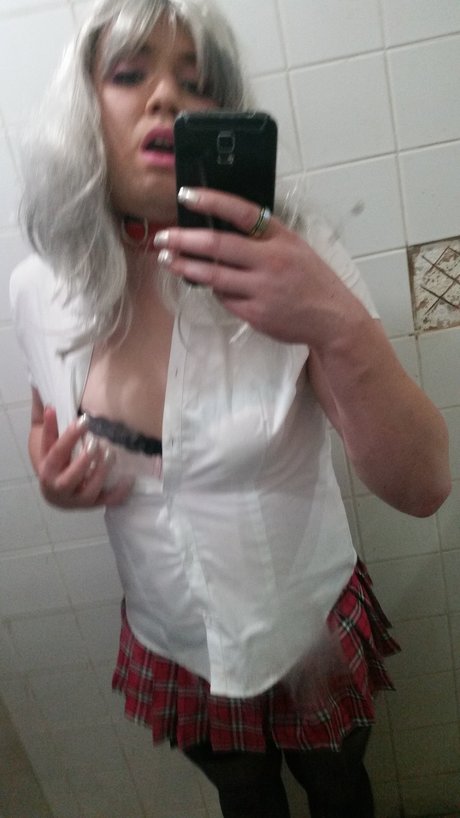 Jill the Fan model nude photos