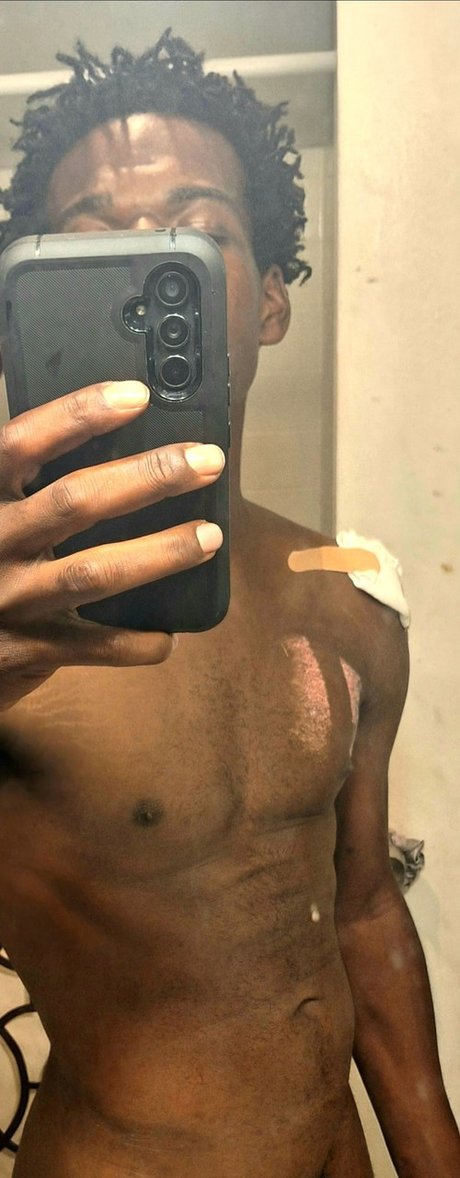 Roderick Loyd porn actress img