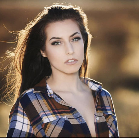 Miss Spencer model beautiful images