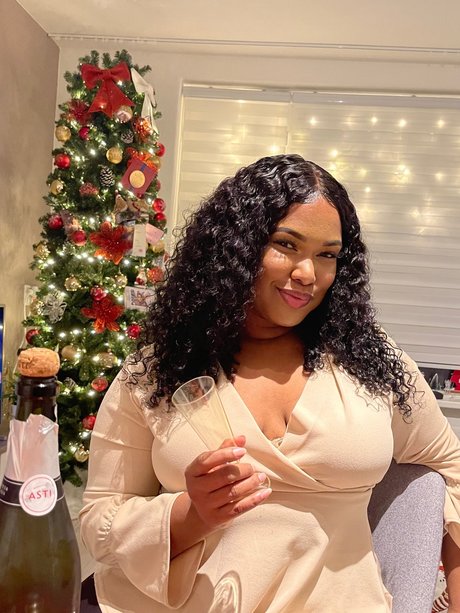 MissMaria naked model img