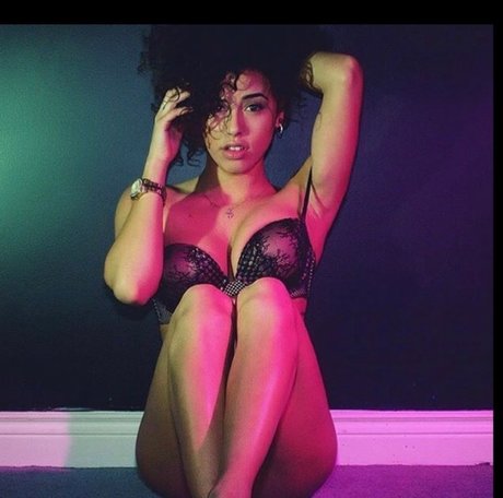 cuckold feet onlyfans art naked image