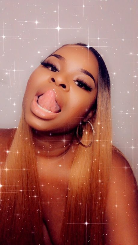 Damn Celeb_ model sex photo