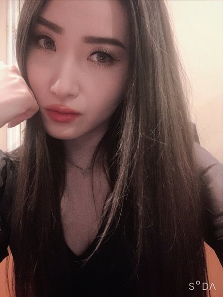 Mizuki Ogata star pretty images