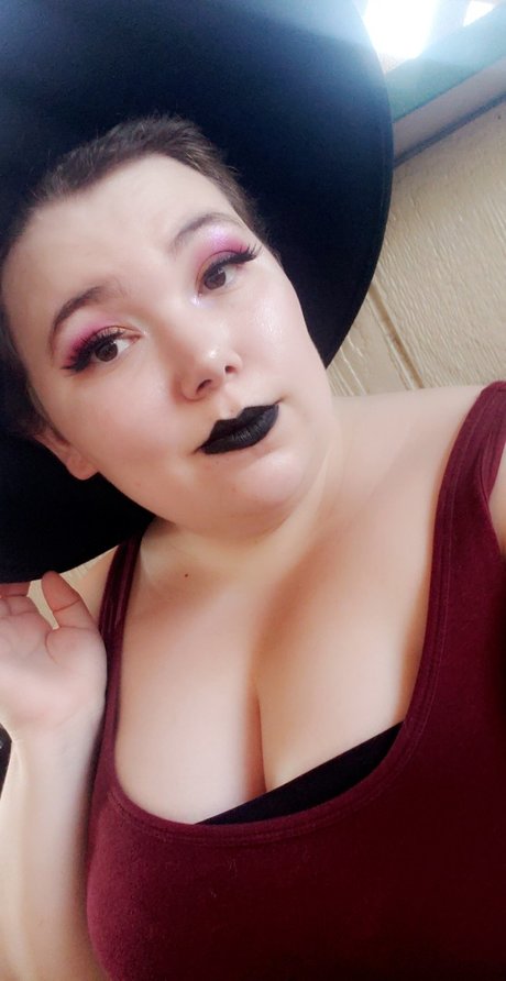 Karnal Kitten pornstar free galleries