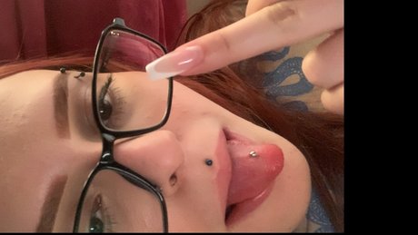 Karol Bonilla Lamilla pornstar erotic img