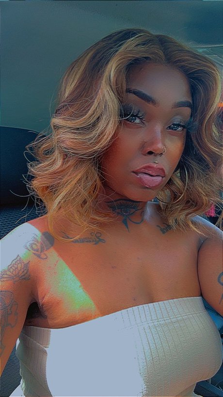 blonde princess onlyfans porn photo