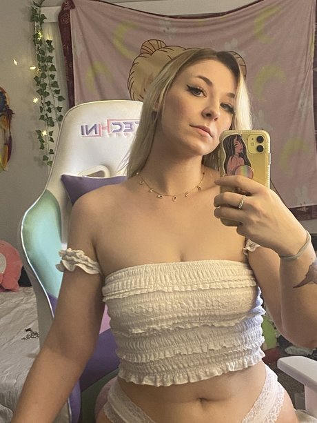 Misty_ hot model photo