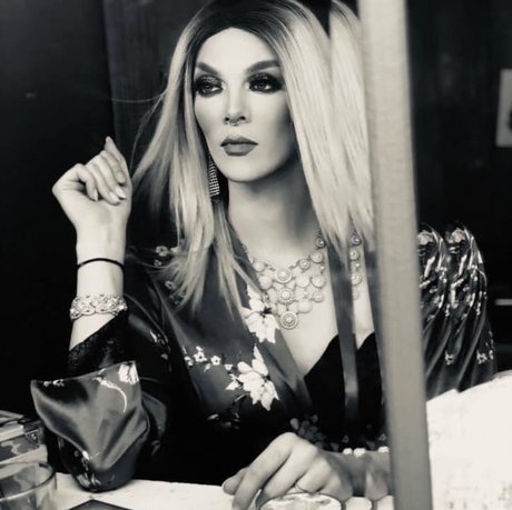 Misty Daze erotic star galleries