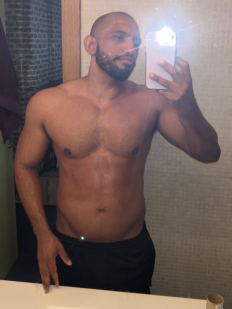 Morenohung hot pornstar pic