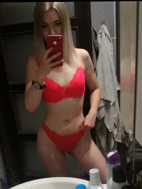 _Monica Nylon Feminity Feet Queen_ model nice pictures