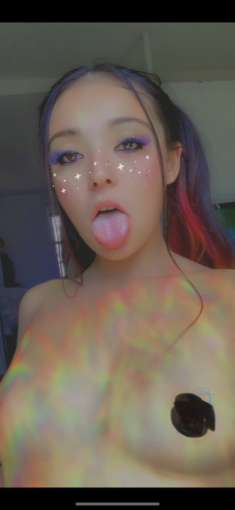 Molliesnoww nudes pornstar picture