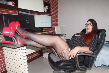 Mistress Vegas pornographic model picture