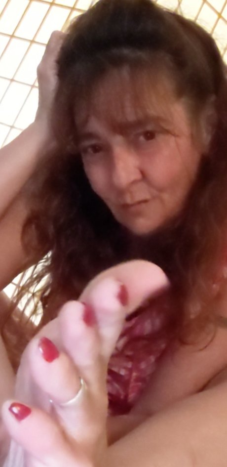 Mrs T high quality model img