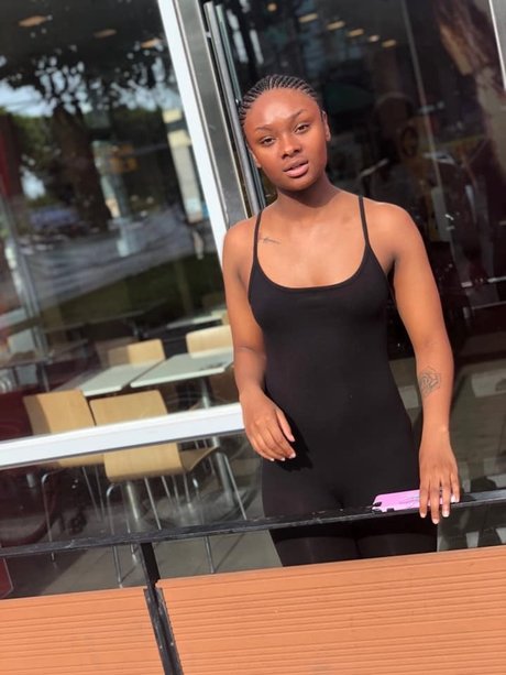 Motwla12_ model pretty photos