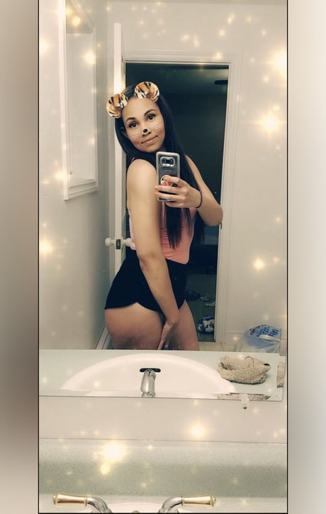 GiaRainz erotic actress galleries