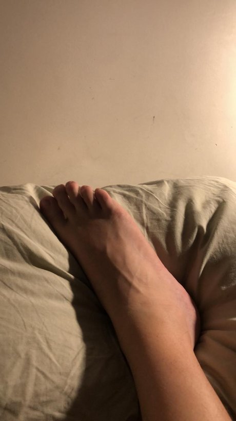 Foothy Belu star pic