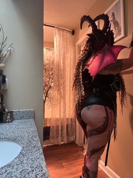 Dragongirl77 star free archive