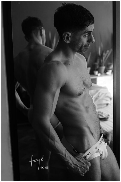 _Male Nude Photography_ perfect star pics