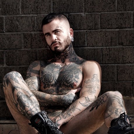 Fly Tatem free model photo