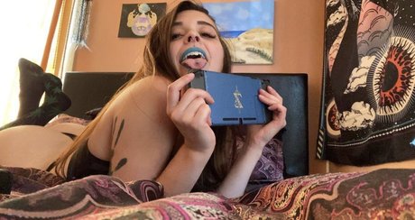 Spooks_ pornstar nude images