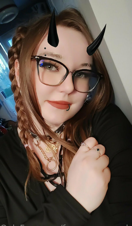 freemumacosplay beautiful star pic