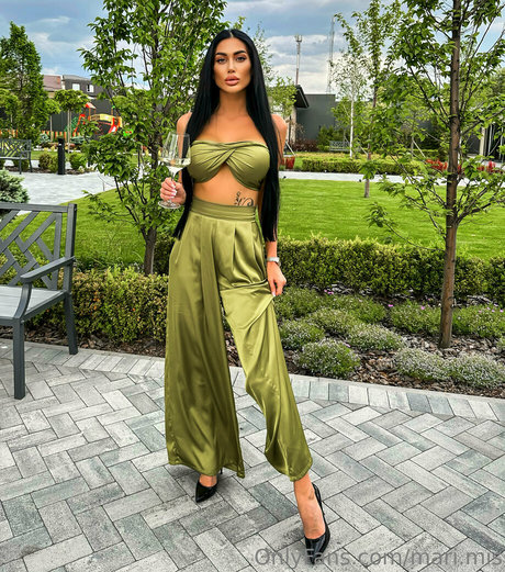 mari mis nudes pornstar gallery