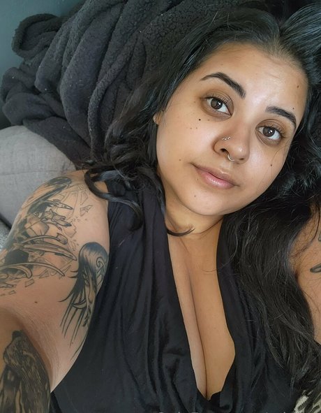 adriivy pornstar nude galleries