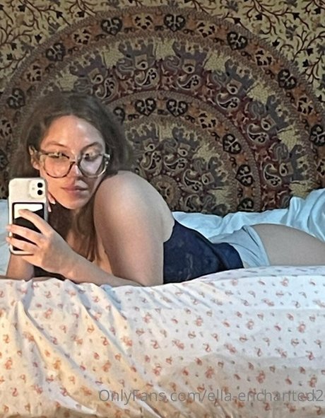 ella enchanted2 Profile