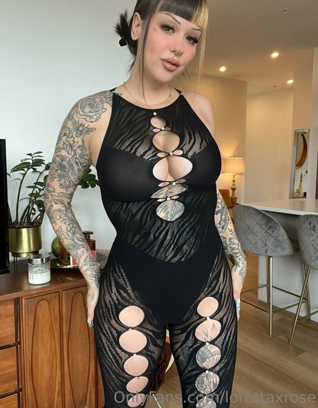 lorettaxrose perfect actress galleries