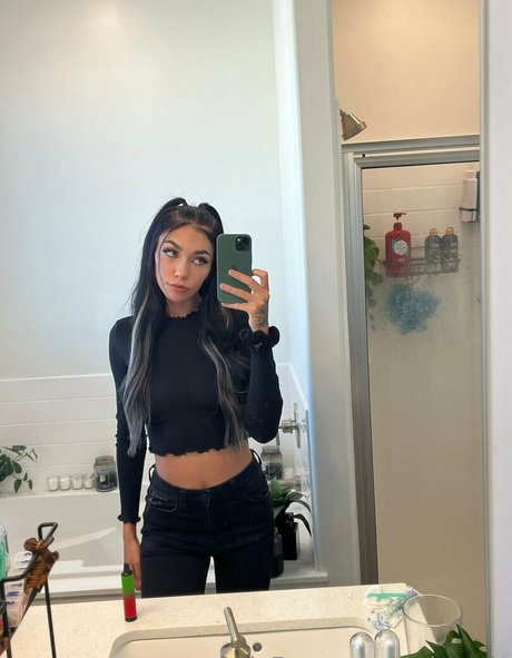 black teen onlyfans free nude images