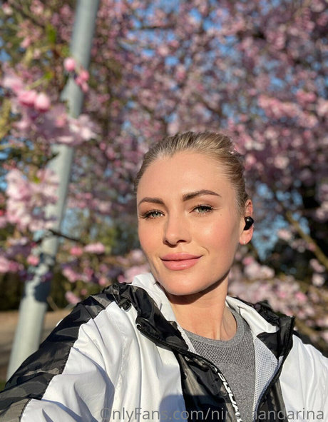 cum on glasses onlyfans free naked pics