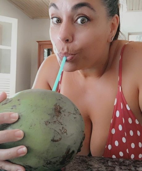 Denise Butterfly top pornstar archive