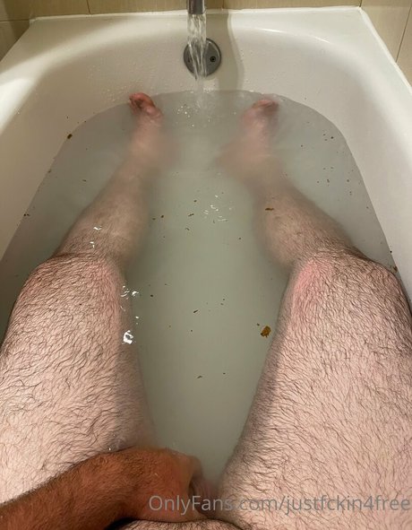 justfckin4free nude model picture