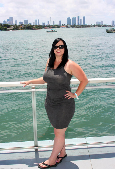 msvirgoperidot hot model archive