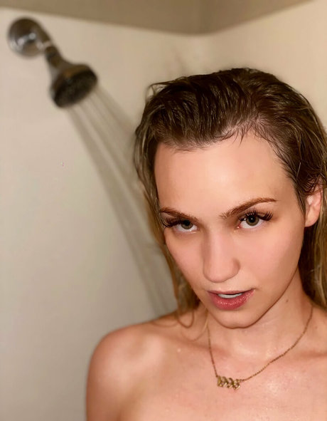 interxxxracial nude model photos