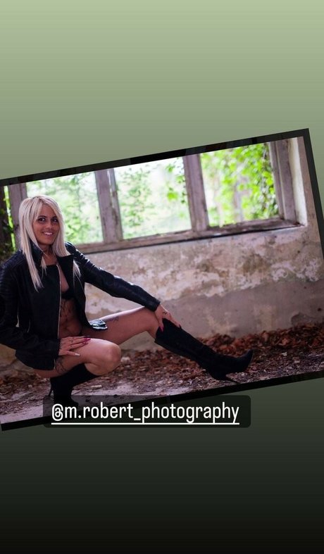 Kaposvari Lanyok nude star gallery