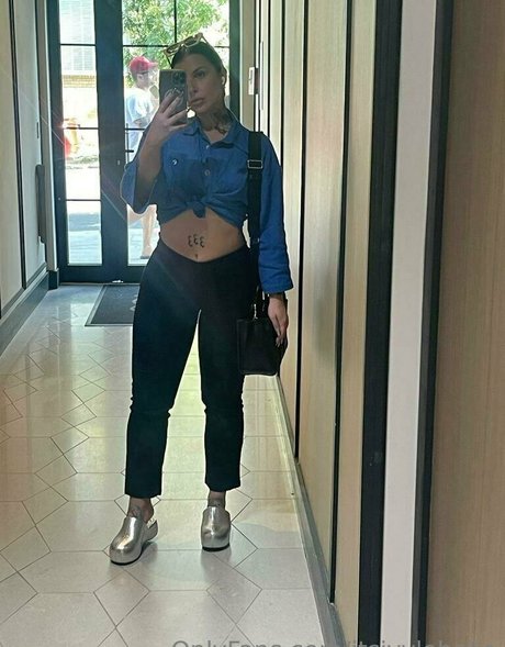 itsivylebelle best model image