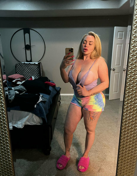 chubby babe onlyfans perfect photos