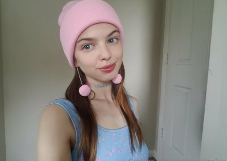 clairebear rawrfree star best pic