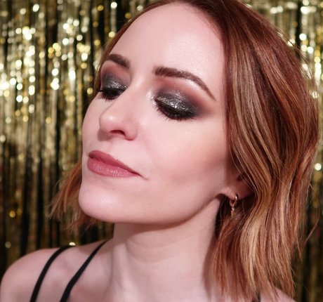 redhead ass onlyfans erotic image