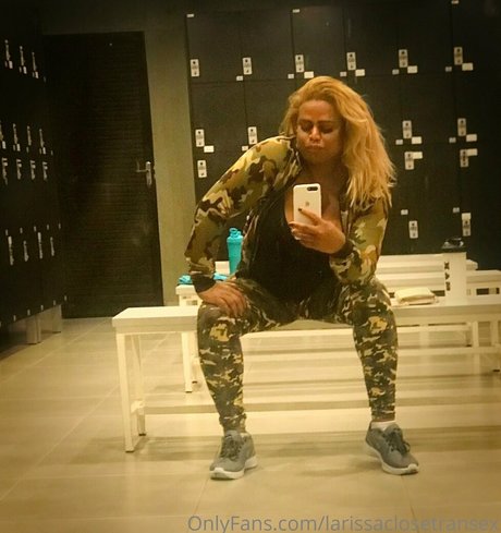 larissaclosetransex pretty star pictures