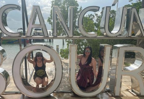 Xraygirl adult star image