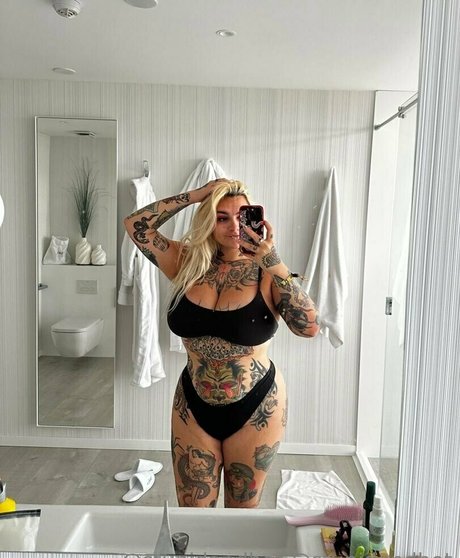 pantyhose milf onlyfans pretty pic