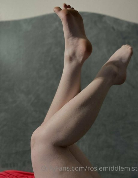 rosiemiddlemist free actress photos