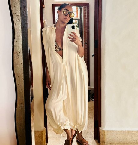 ebony sloppy onlyfans nice pics