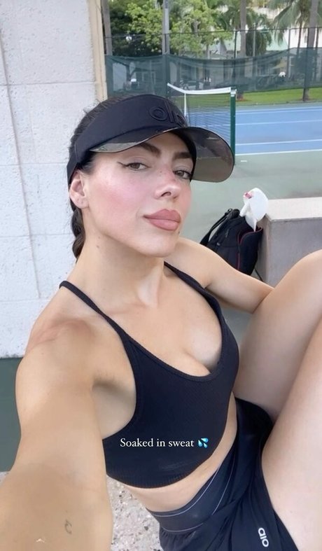 danellaurbaytv beautiful actress photo