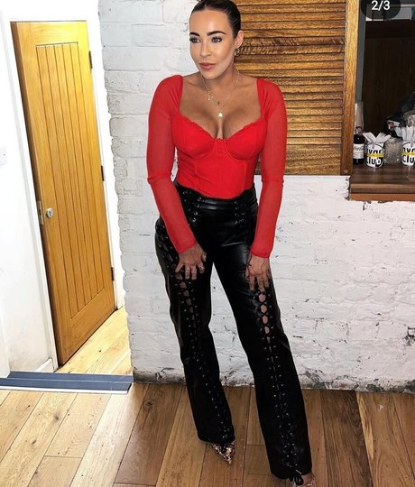 amateur blonde onlyfans naked archive