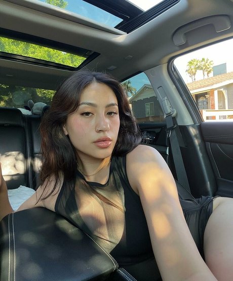 kimmyroxana model free picture