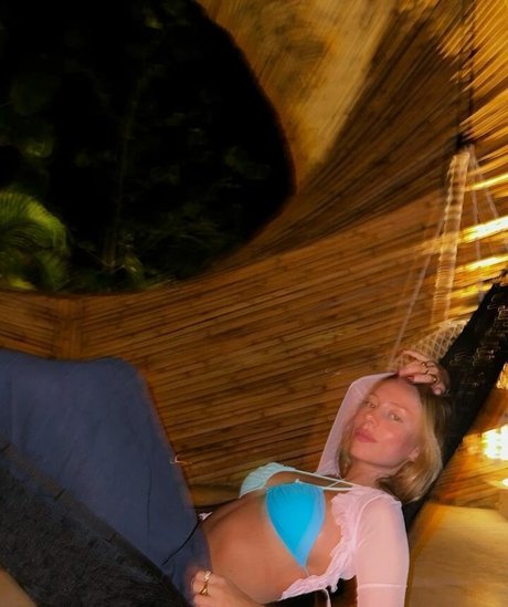 Ester Exposito model nice photos